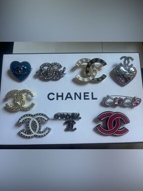 CHANEL lot of 9 pins brooches Jewelry with authentic box